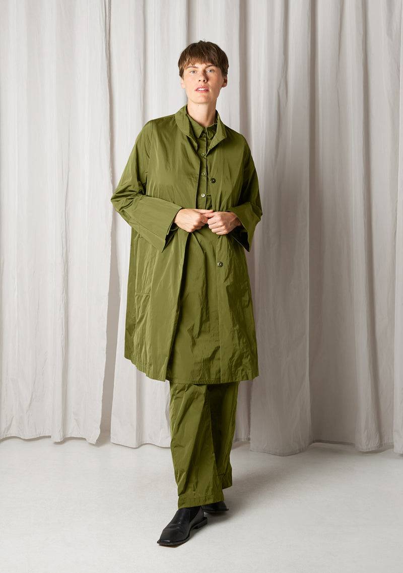 Katharina Hovman Mantel heavy Taffeta, matcha Neueste Mode