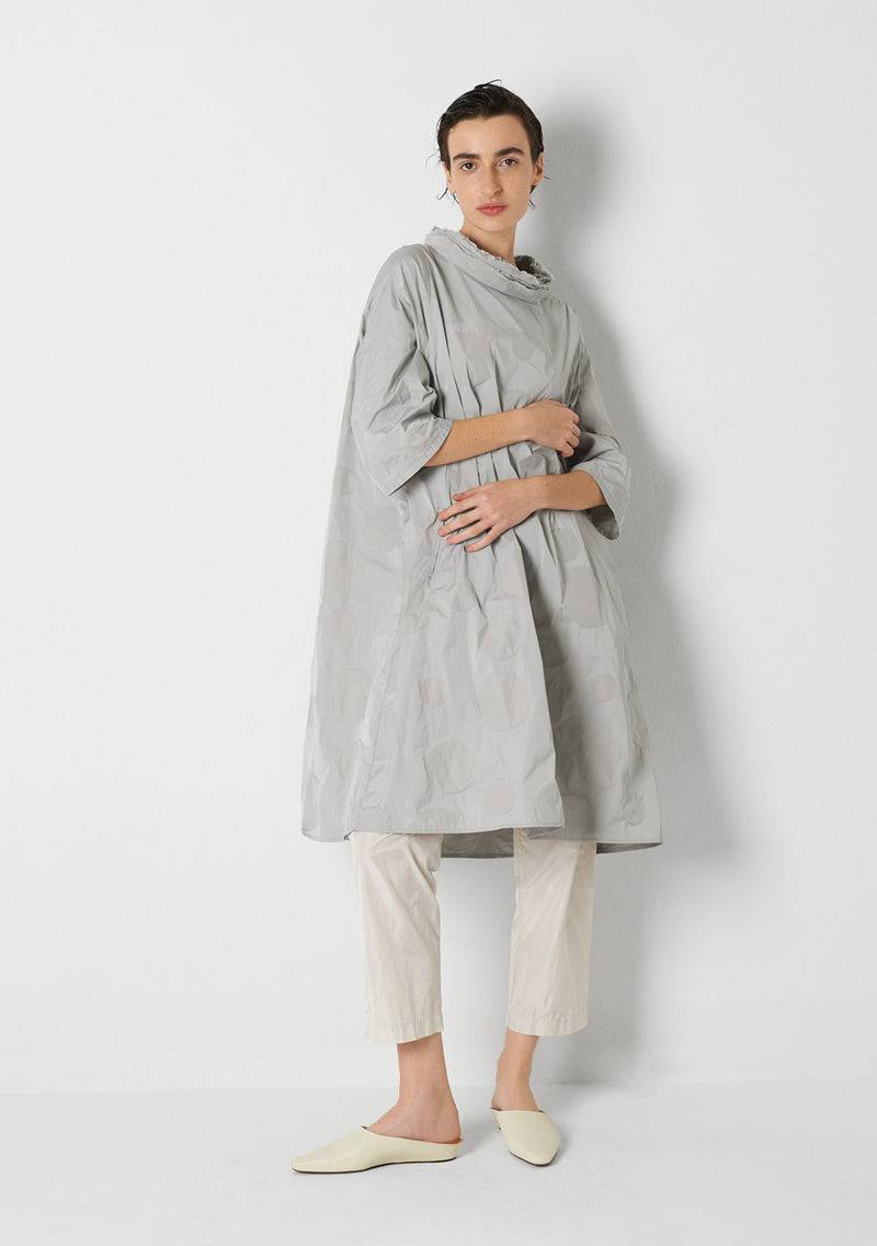 Katharina Hovman Day Dress heavy Taffetas, DOTS, silver Zeitbegrenzte Promotion