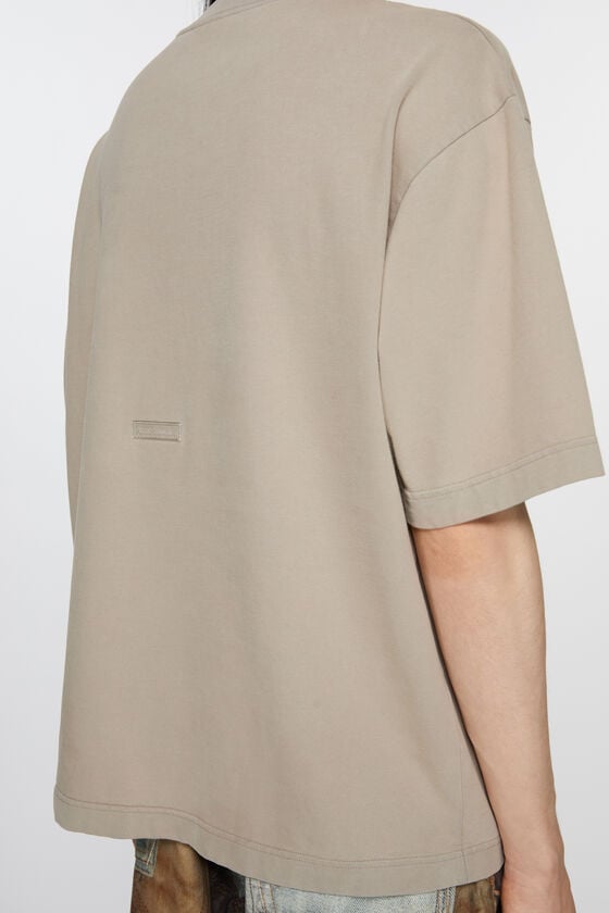 Acne Studios T-Shirt mit Rundhalsausschnitt in lockerer Passform Bis zu 50% Rabatt