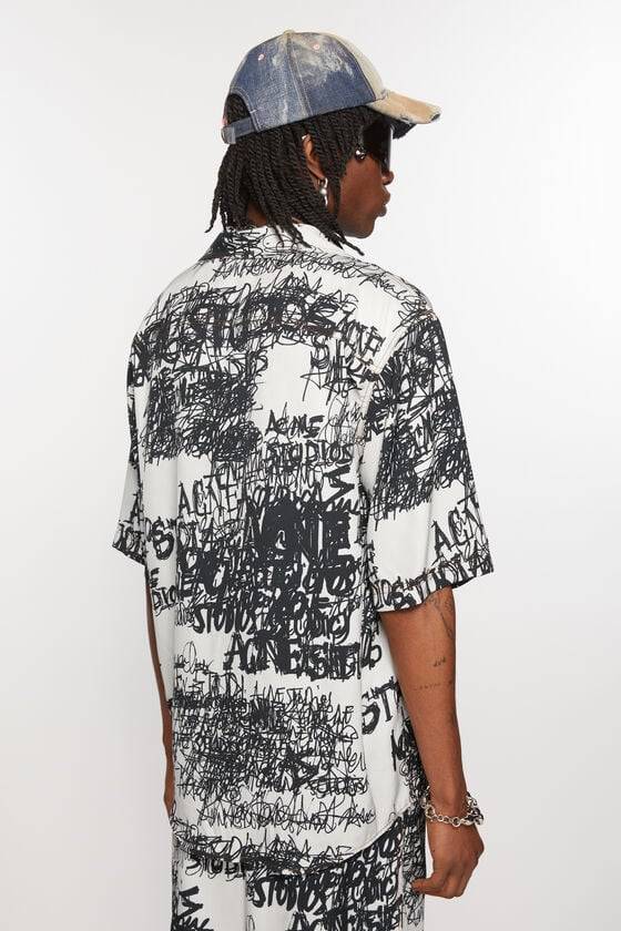 Acne Studios Bedrucktes Hemd mit Knopfleiste Nur noch ein Tag übrig
