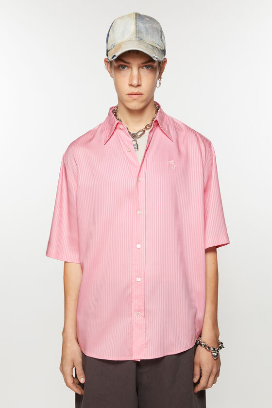 Acne Studios Gestreiftes Hemd mit Knopfleiste Black Friday Preise