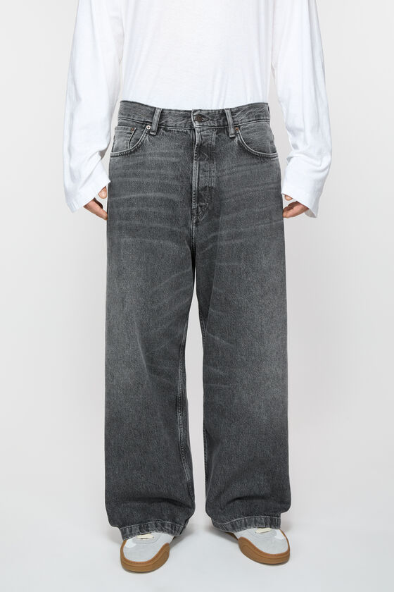 Acne Studios Jeans in lockerer Passform - 1989 Im Verkauf