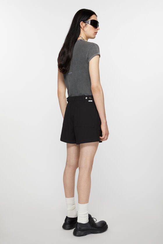 Acne Studios Shorts aus Twill Preisnachlass