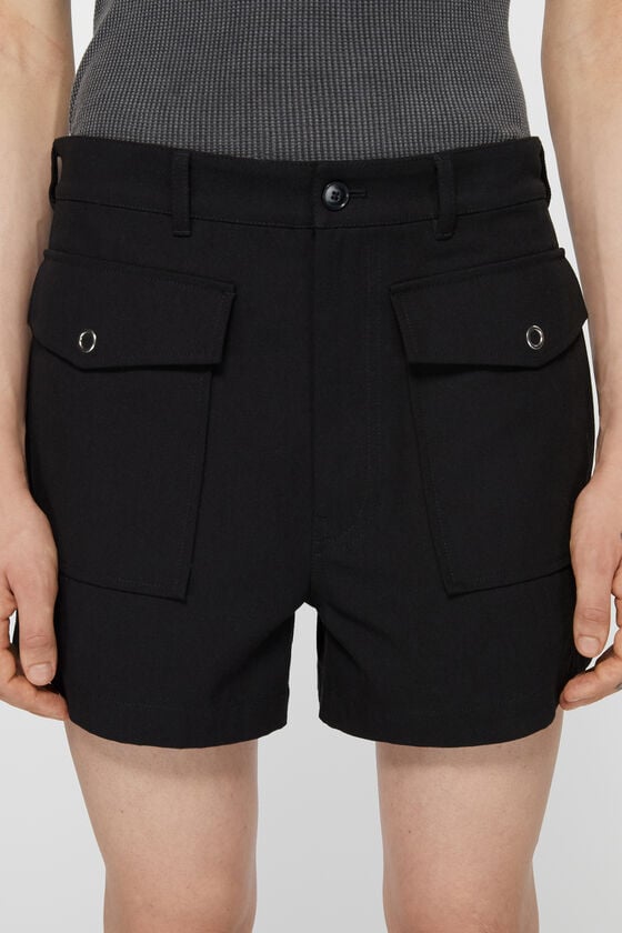 Acne Studios Shorts aus Twill Preisnachlass