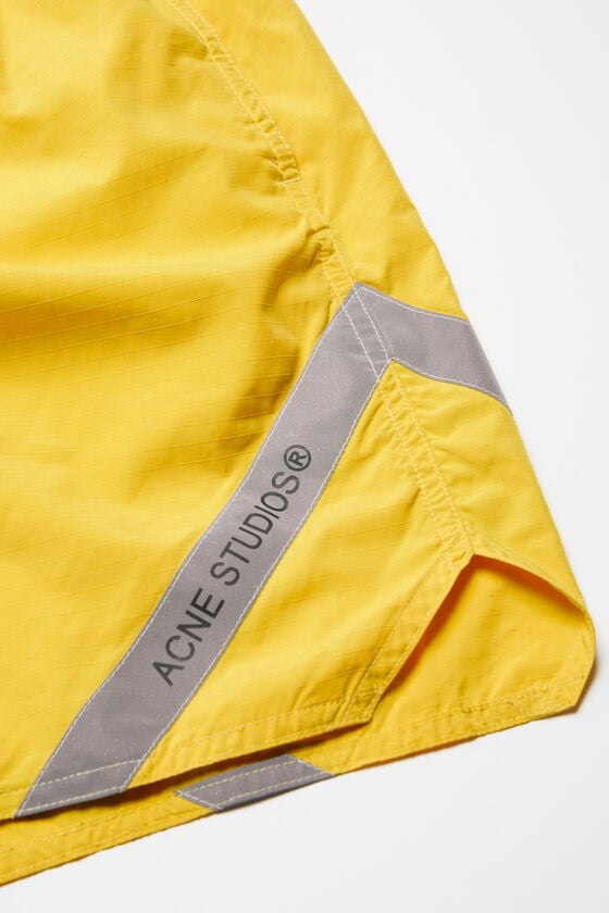 Acne Studios Badeshorts Saisonschlussverkauf