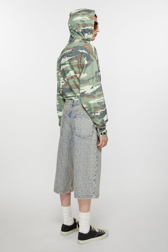 Acne Studios Denim-Shorts mit Monogramm – lockere Passform Black Friday