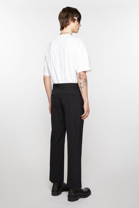 Acne Studios Figurnahe Hose Valentinstagsangebot