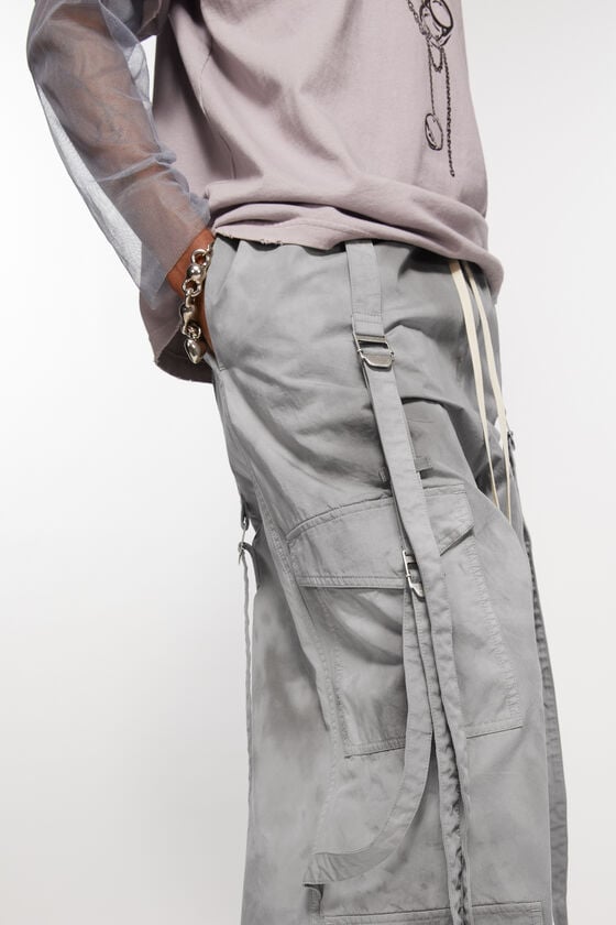 Acne Studios Cargohose Top Angebot