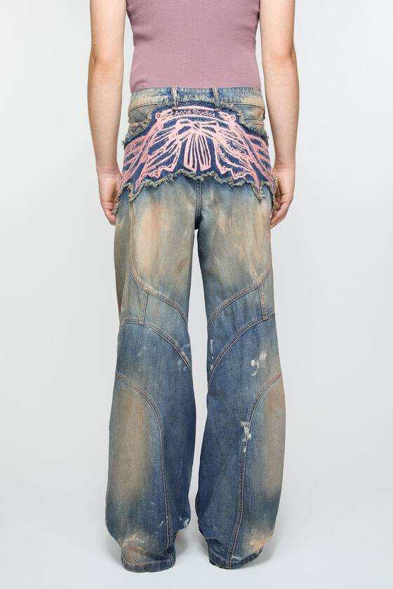 Acne Studios Jeanshose mit lockerer Passform Kauf eins, bekomm eins gratis