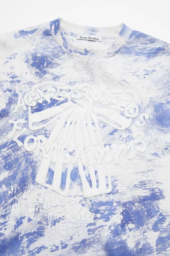Acne Studios T-Shirt mit Gipsaufdruck 50% Rabatt mit kostenlosem Versand