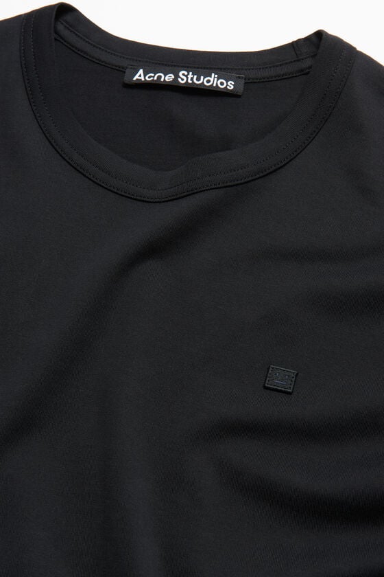 Acne Studios T-Shirt mit Rundhalsausschnitt - Normale Passform Unisex Neueste Mode