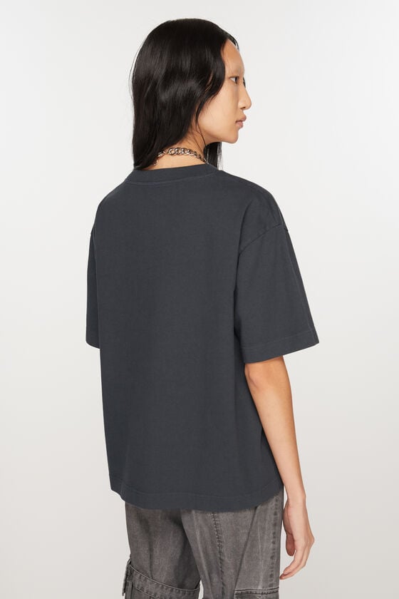 Acne Studios Logo-T-Shirt Neuheiten