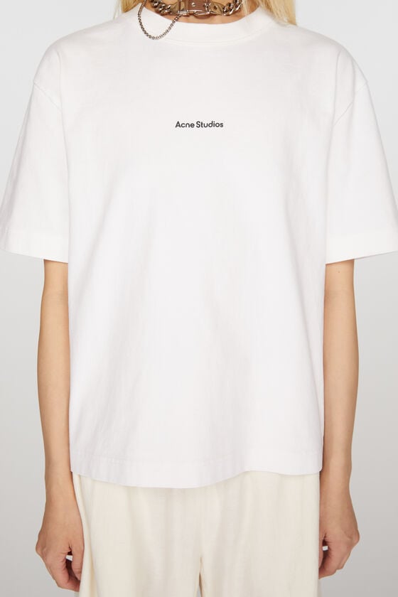 Acne Studios Logo-T-Shirt Bestseller