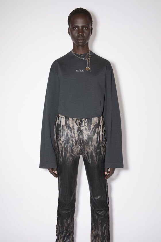 Acne Studios Langärmliges Logo-T-Shirt Räumungsverkauf