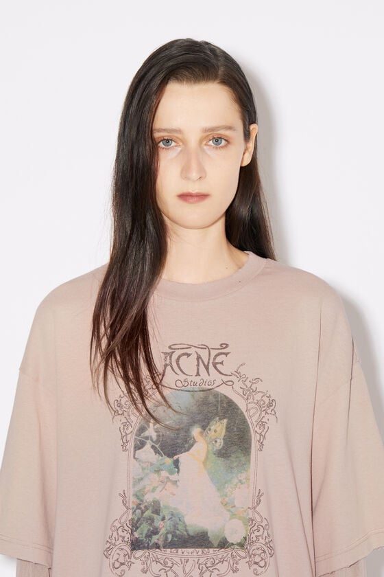 Acne Studios Mehrlagiges T-Shirt mit Logo Kauf eins, bekomm eins gratis