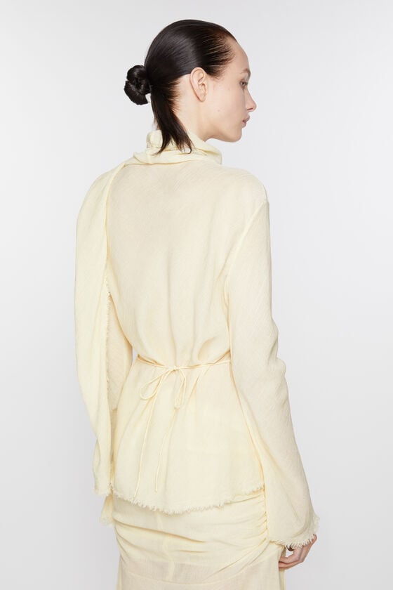 Acne Studios Bluse aus Crêpe mit Schal Bis zu 60% Rabatt