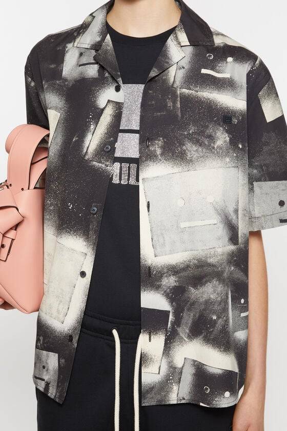 Acne Studios Bedrucktes Hemd mit Knopfleiste Unisex Super Rabatt