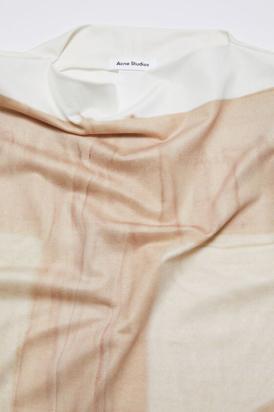 Acne Studios Bedrucktes langes Kleid Laufsteg-Show Räumungsverkauf