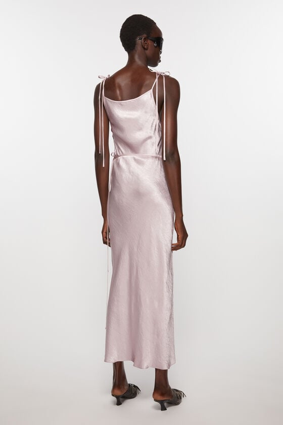 Acne Studios Satinkleid Kauf eins, bekomm eins gratis