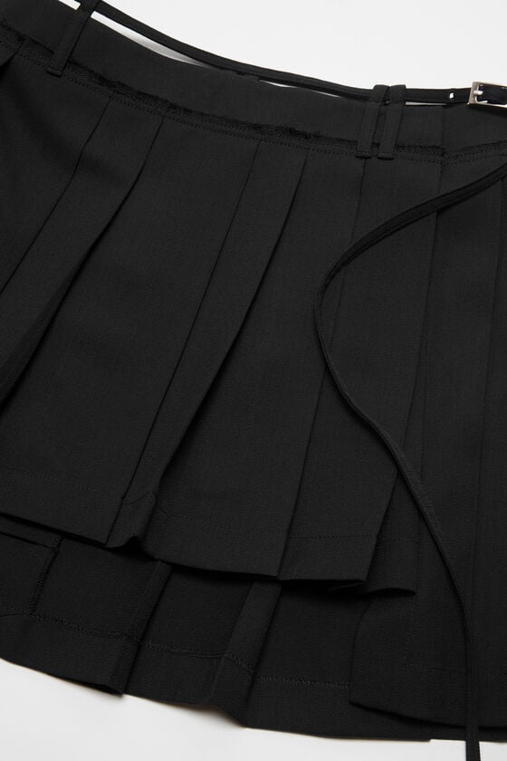 Acne Studios Asymmetrischer Faltenrock Muttertagsangebot