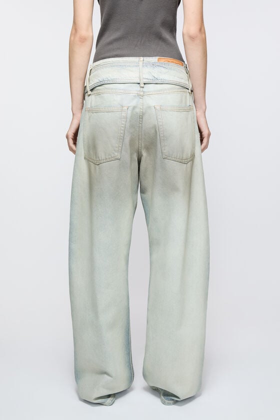 Acne Studios Coated denim trousers Begrenzt auf 3 Tage