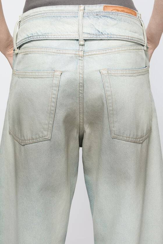 Acne Studios Coated denim trousers Begrenzt auf 3 Tage