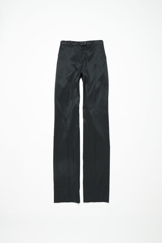 Acne Studios Pinstripe tailored trousers Laufsteg-Show 2025