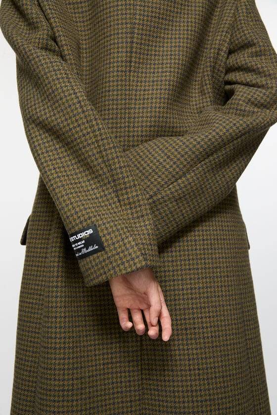 Acne Studios Zweireihiger Wollmantel Im Verkauf