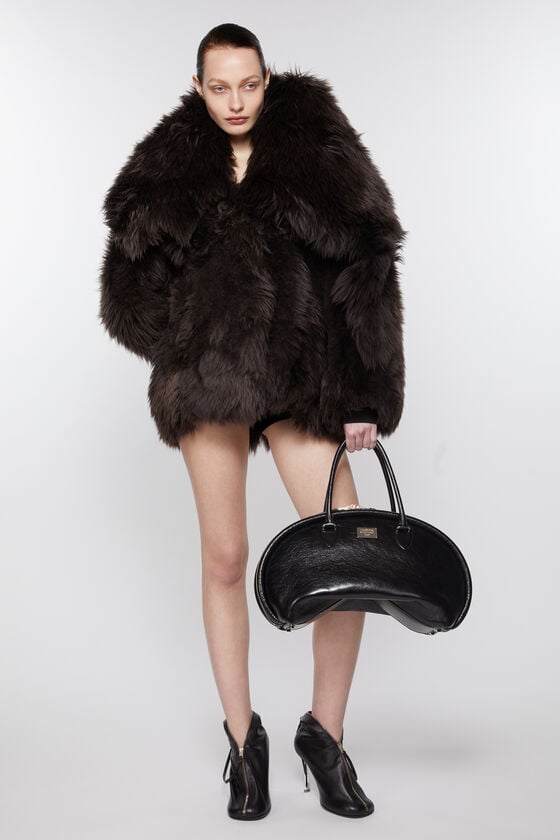 Acne Studios Shearling Pelzmantel Laufsteg-Show 2025