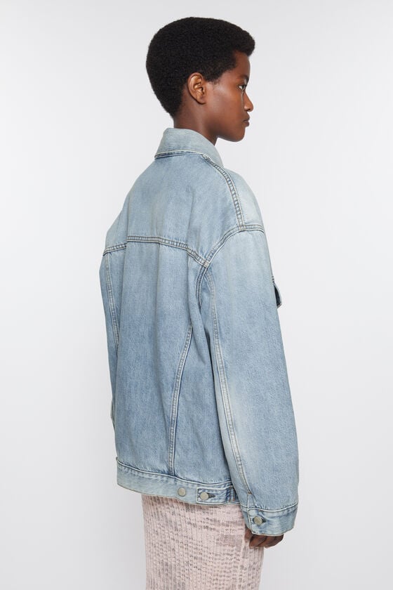 Acne Studios Jeansjacke – entspannte Passform Fabrikverkauf