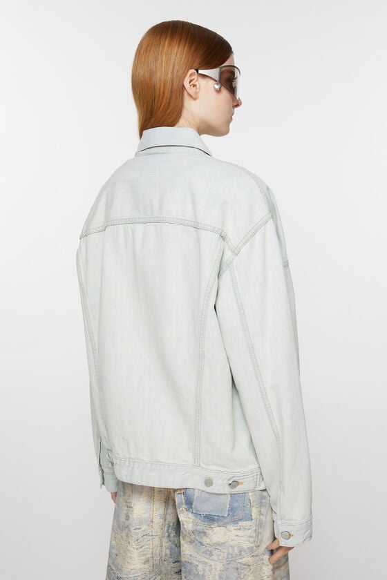Acne Studios Jeansjacke – entspannte Passform Versandkostenfrei