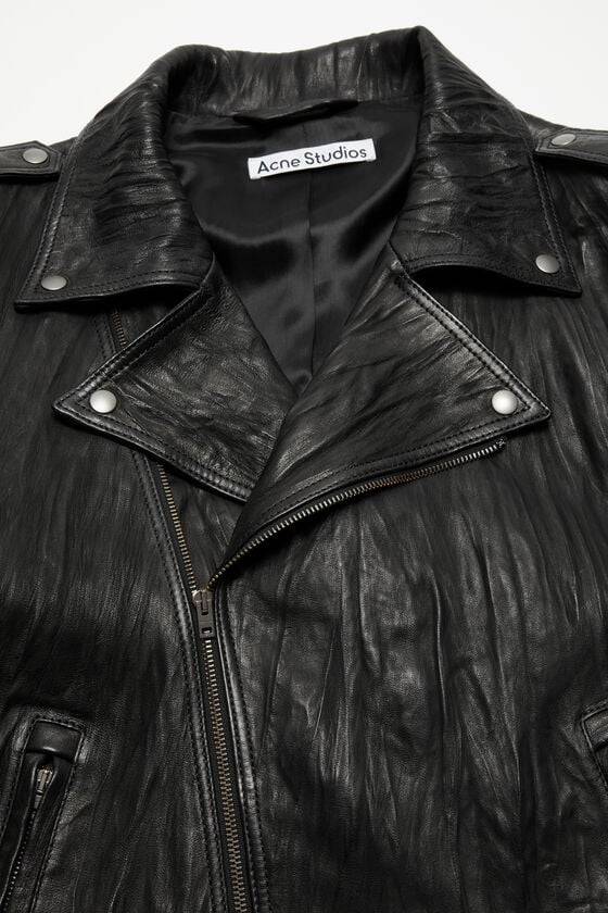 Acne Studios Bikerjacke aus zerknittertem Leder Begrenztes Angebot