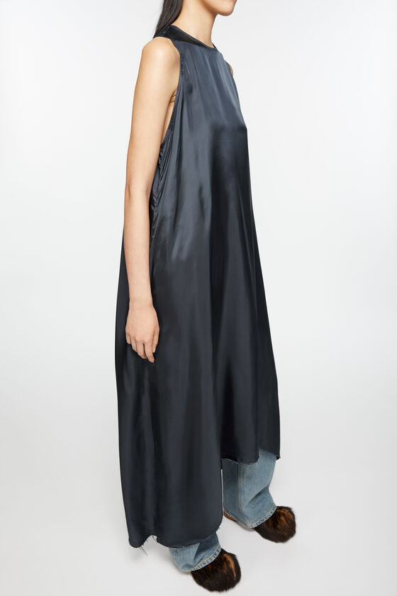 Acne Studios Ärmelloses Kleid Kauf eins, bekomm eins gratis