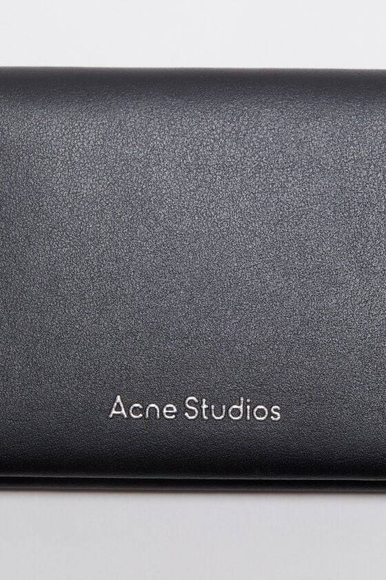 Acne Studios Gefaltete Lederbrieftasche Speichern exportieren