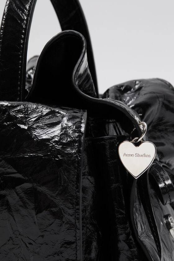 Acne Studios Multipocket-Minitasche Rabatte dieses Monats
