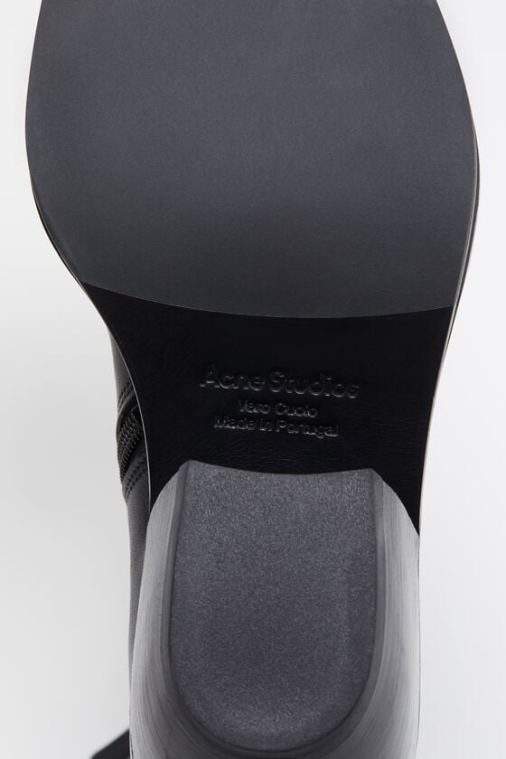 Acne Studios Ankle Boots aus Leder Angebote