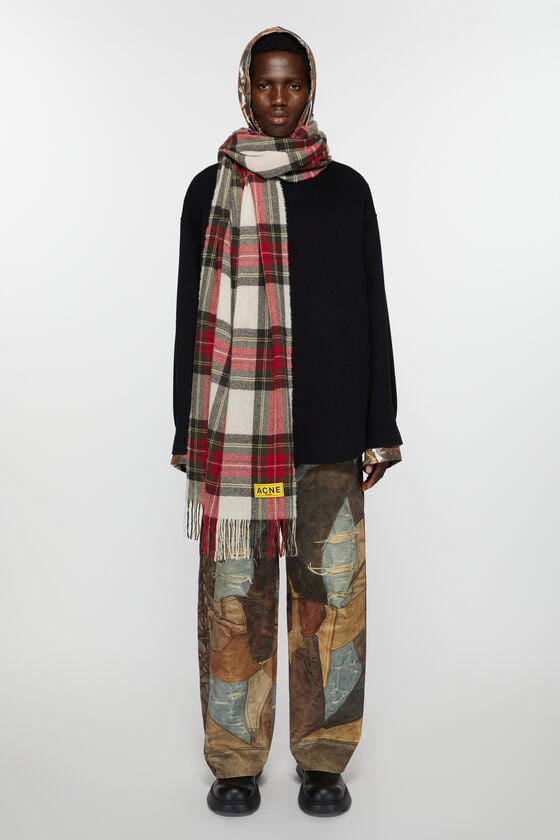 Acne Studios Karierter Fransen-Schal Valentinstagsangebot