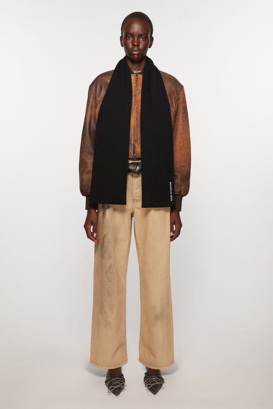 Acne Studios Schal mit aufgesticktem Logo Jubiläumsangebot