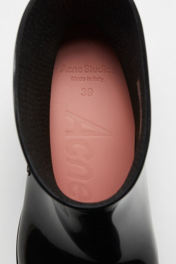 Acne Studios Gummistiefeletten Top Angebot