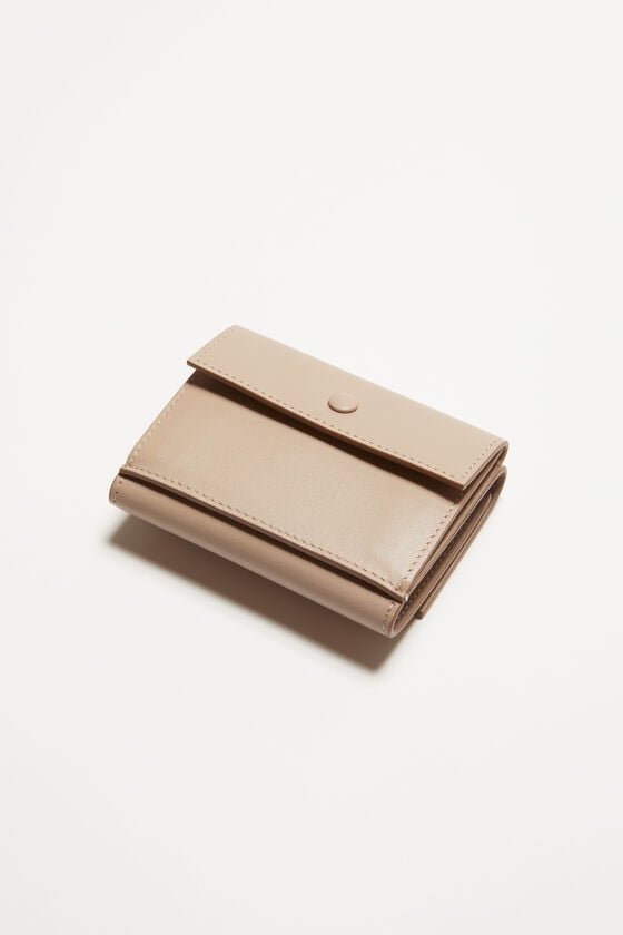 Acne Studios Dreifach-Geldbörse aus Leder Online Outlet