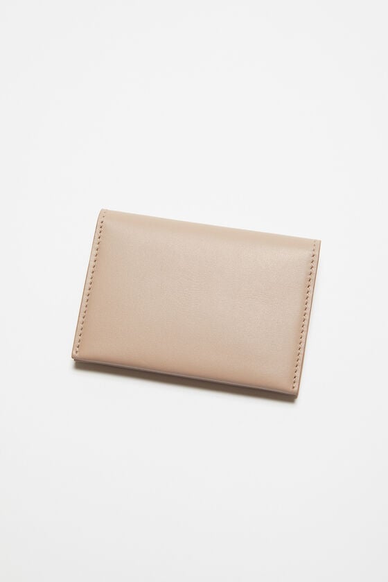 Acne Studios Gefaltete Lederbrieftasche Räumungsverkauf