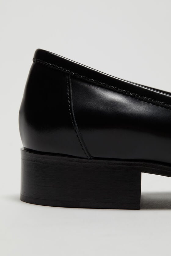 Acne Studios Leder-Loafer Bis zu 50% Rabatt
