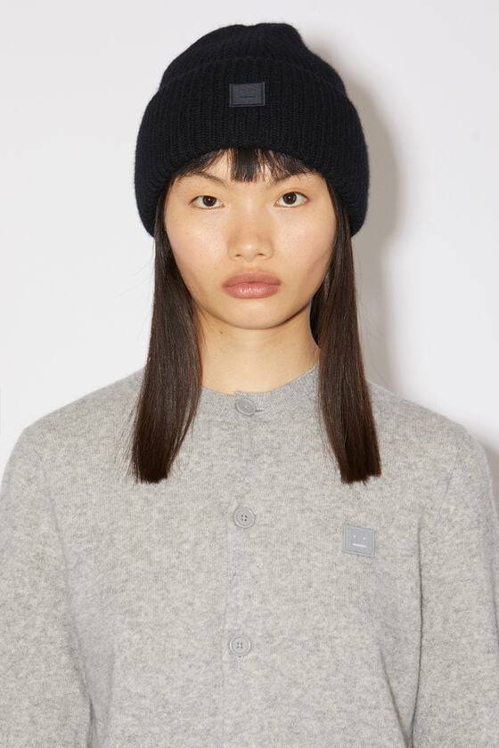Acne Studios Beanie mit kleinem Face-Logo Nur noch ein Tag übrig