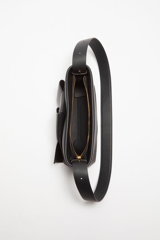 Acne Studios Musubi Schultertasche Begrenzt auf 3 Tage