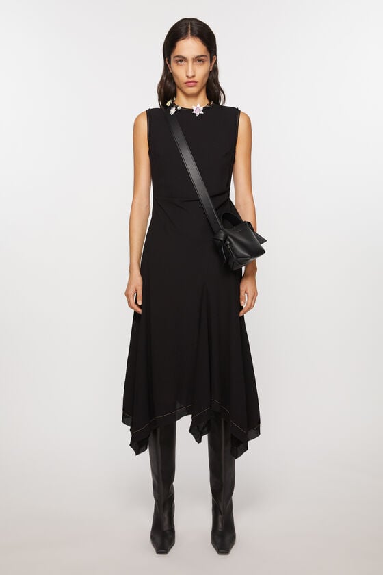 Acne Studios Musubi Micro Tote Rabatte dieses Monats