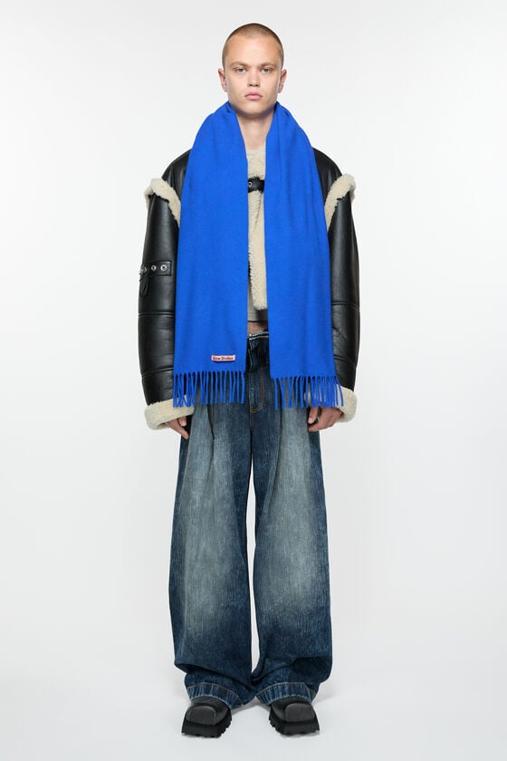 Acne Studios Schmaler Fransen-Schal aus Wolle Jubiläumsangebot