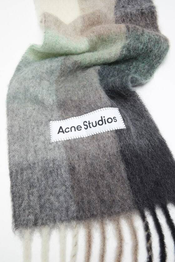 Acne Studios Karierter Schal aus Mohair Neueste Mode