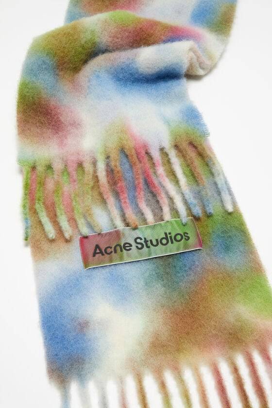 Acne Studios Schal aus Alpakawolle in Batik-Optik Exklusive Angebote