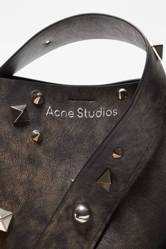 Acne Studios Musubi Midi-Tasche Bestseller