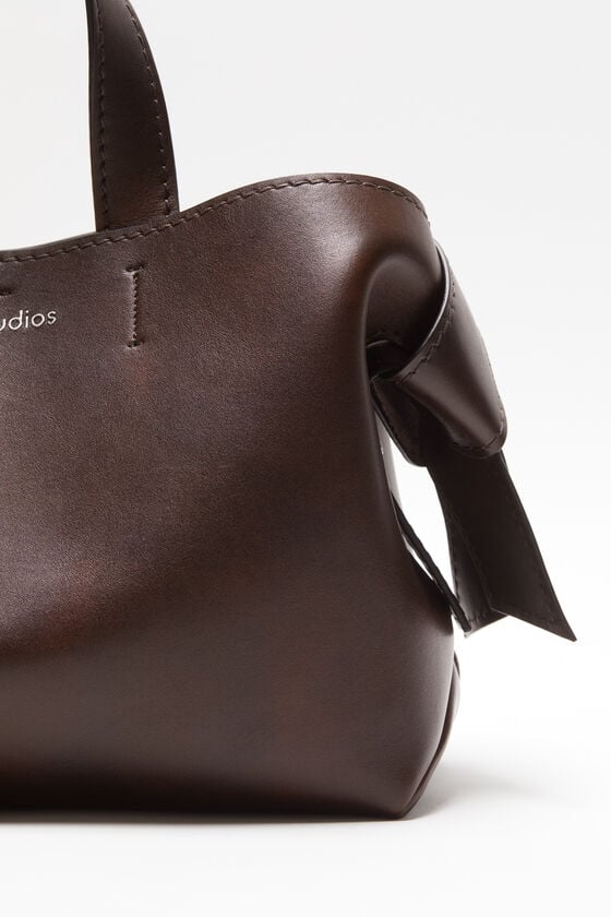 Acne Studios Musubi midi tote Super Sparpreis